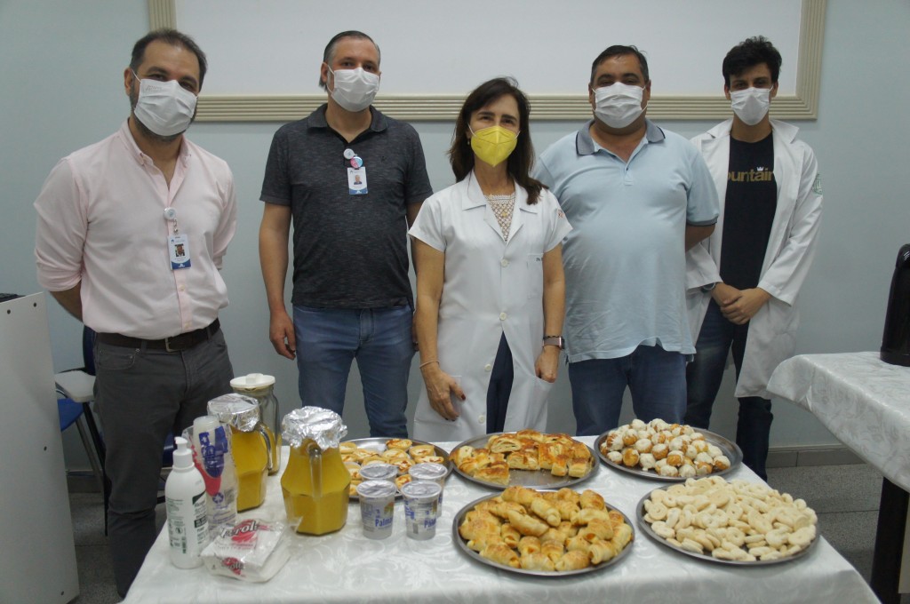 FPA presta homenagem aos médicos 