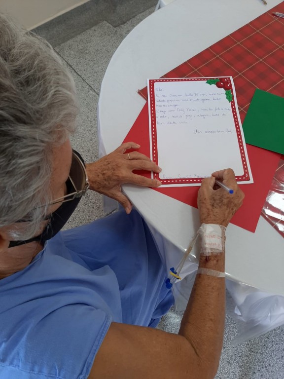 Projeto ‘Idosoteca’ envia cartas aos pacientes internados com COVID-19