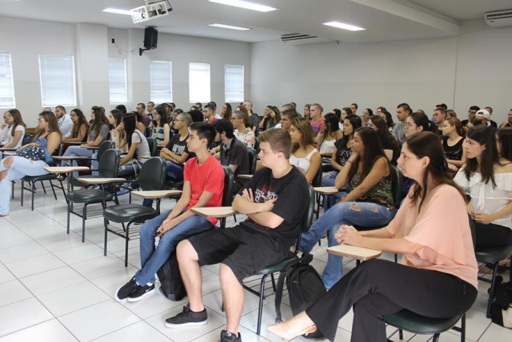 49ª turma de Medicina inicia aulas