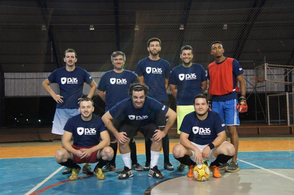 Galáticos vencem a II Copa Padre Albino de Futsal