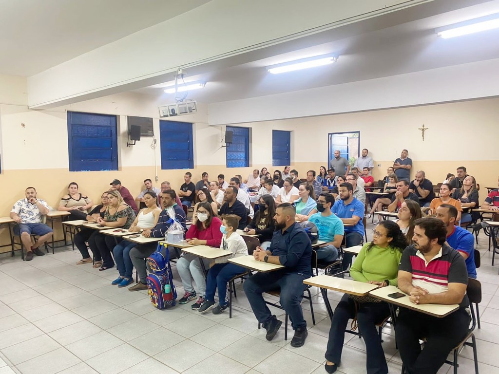 Colégio Catanduva reúne pais e alunos no II Encontro Vivência e Socialização