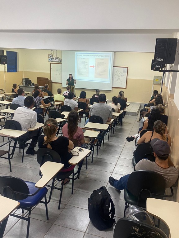 Colégio Catanduva promove encontro  com familiares de alunos do Ensino Fundamental