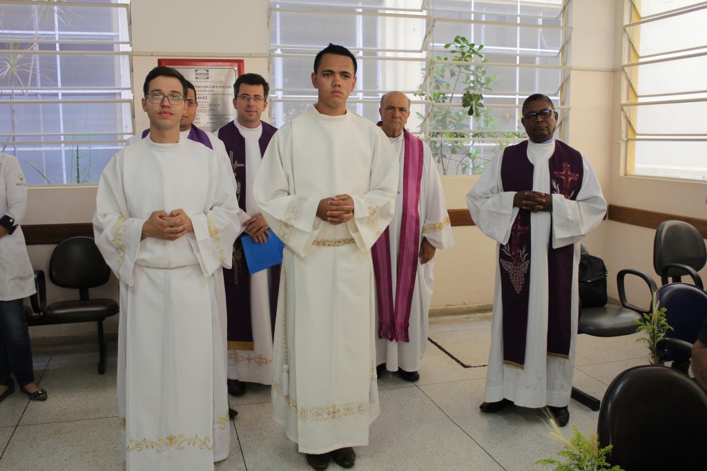 Hospital Emílio Carlos celebra missa em Ação de Graças