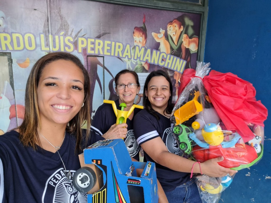 Colégio Catanduva retoma projeto “Natal Solidário” e doa brinquedos a instituições