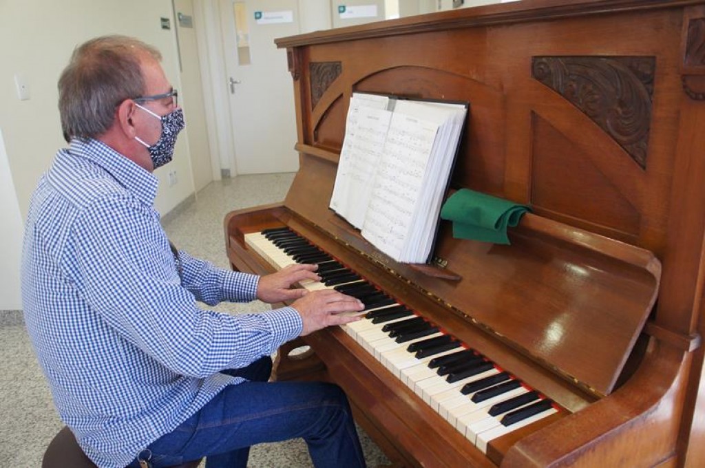 Piano da Radioterapia do HCC tem novos voluntários