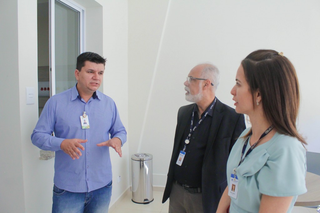 Presidente do COREN-SP visita os hospitais da FPA