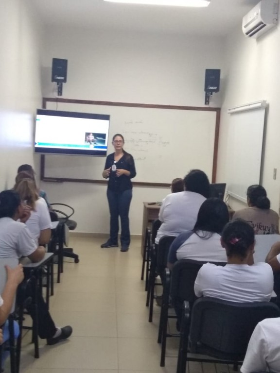 Treinamento de controle de infecção hospitalar