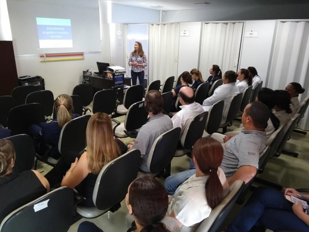 Encontro debate diretrizes da política de humanização