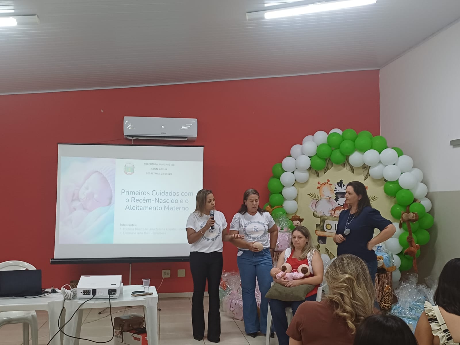 Equipe do Banco de Leite do HPA participa de curso de gestantes em Santa Adélia