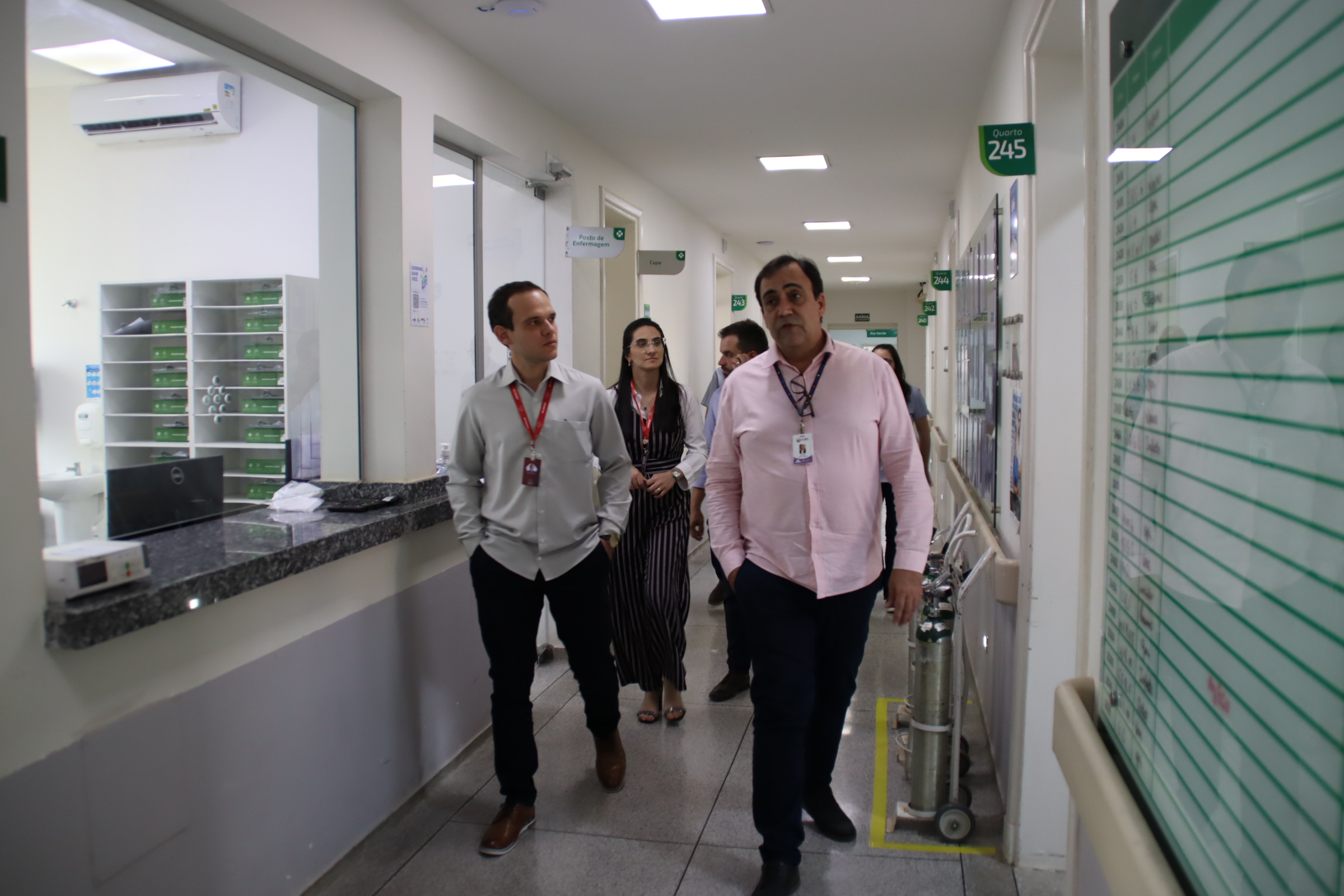 Consórcio Ademicon visita HCC em busca de novas parcerias