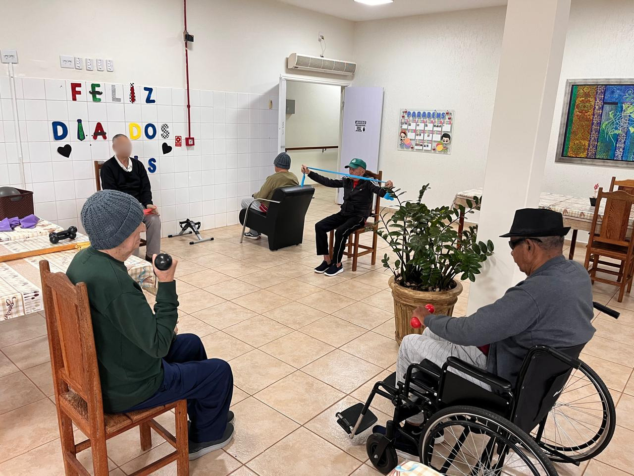 Recanto Monsenhor Albino homenageia residentes pelo Dia dos Pais