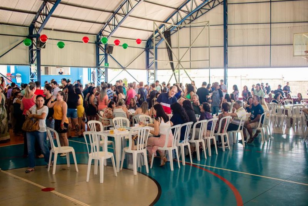 FPA reúne mais de 1.300 funcionários em festa de confraternização, com surpresas e emoção