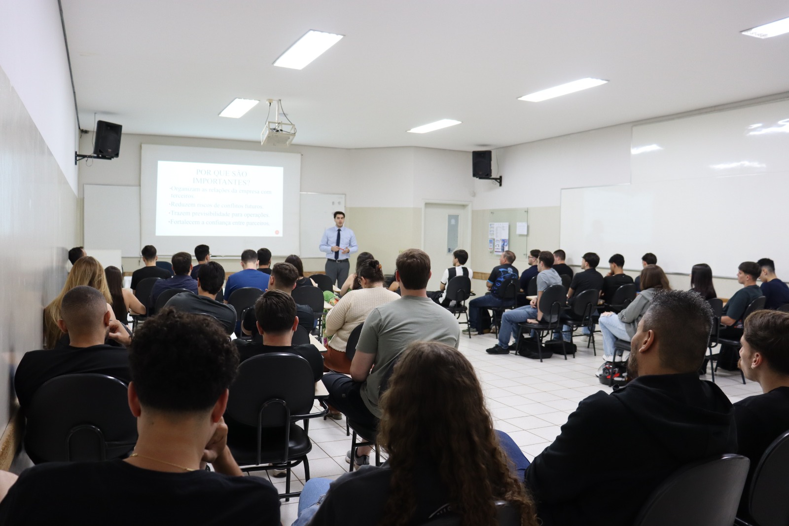 Administração UNIFIPA promove minicursos no terceiro dia da XXXIV Semana do Administrador