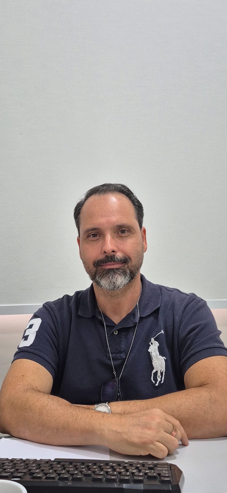 Coordenador da Biomedicina UNIFIPA ministra aula em universidade de Portugal