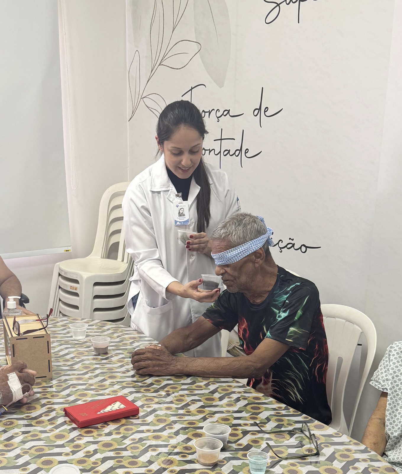 HEC promove ação sensorial com pacientes e acompanhantes