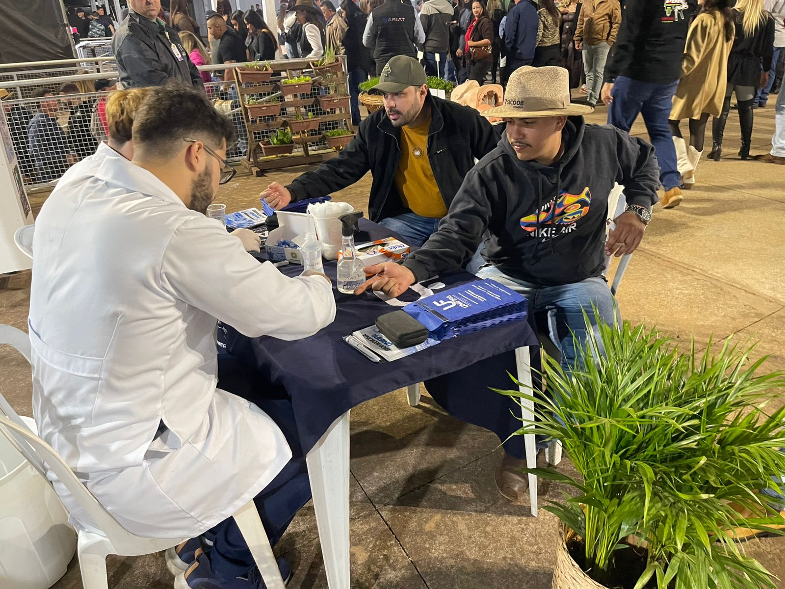 UNIFIPA oferece serviços à população durante o Pindorama Rodeio Show 2025