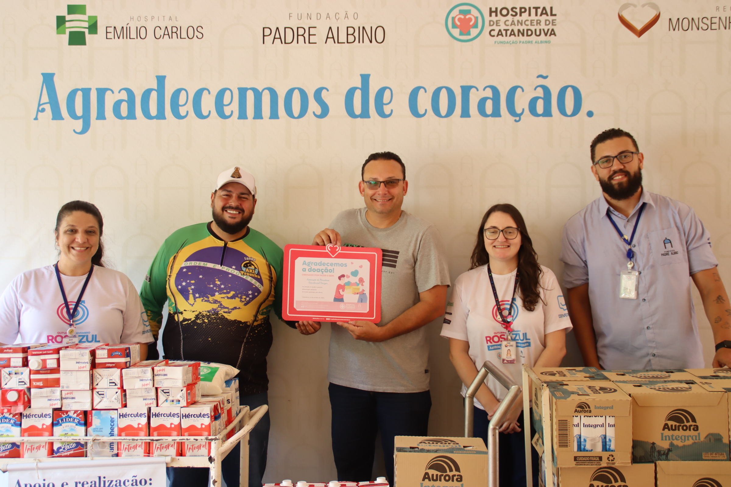 Horizon doa 518 litros de leite para o HCC