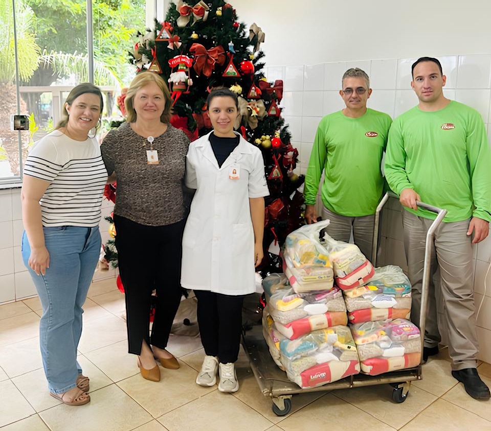 Espírito de Natal se transforma em solidariedade para o Recanto Monsenhor Albino