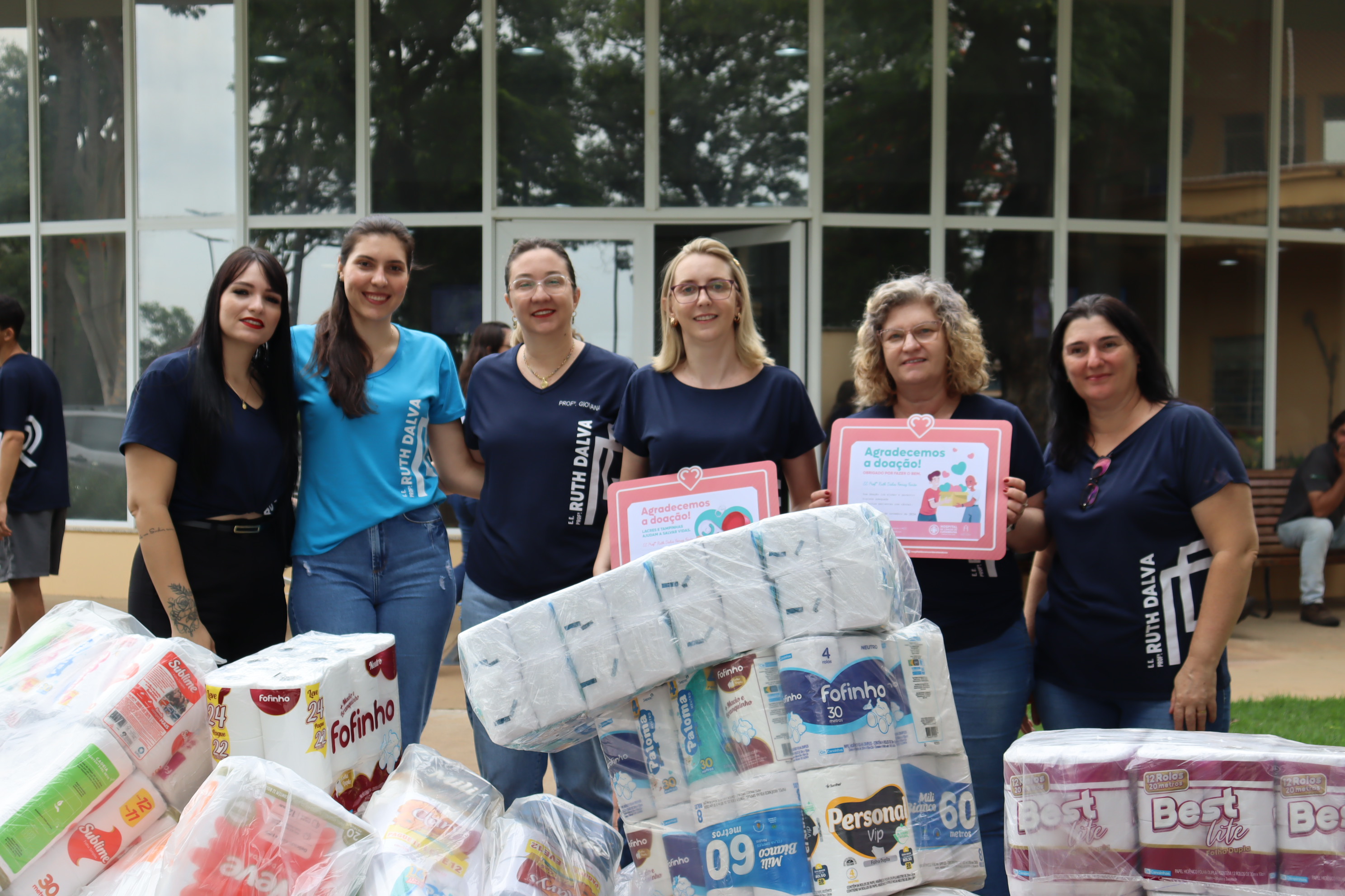 Escola Estadual de Itajobi realiza doação solidária ao HCC