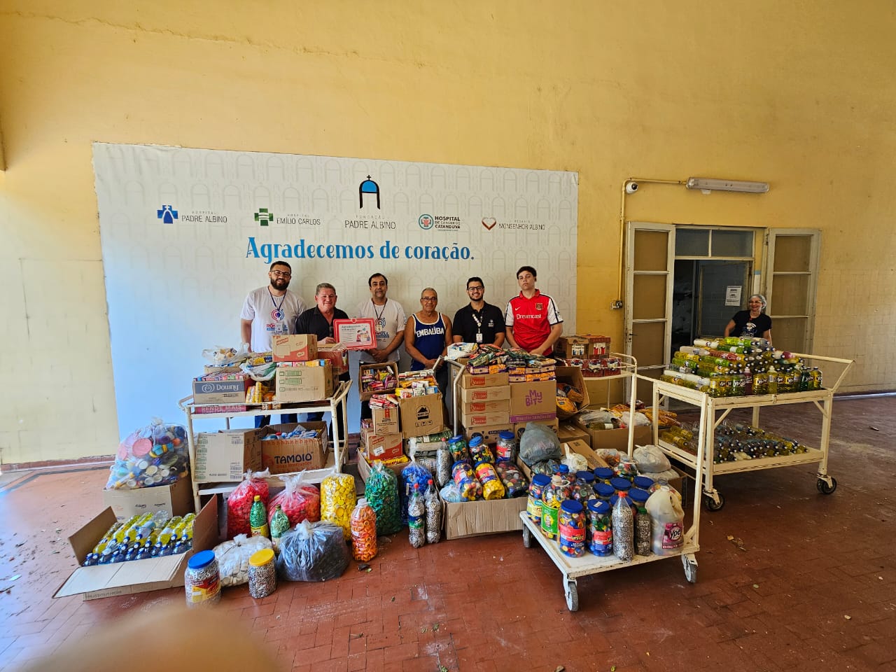 Fundo Social de Embaúba entrega doações de campanha