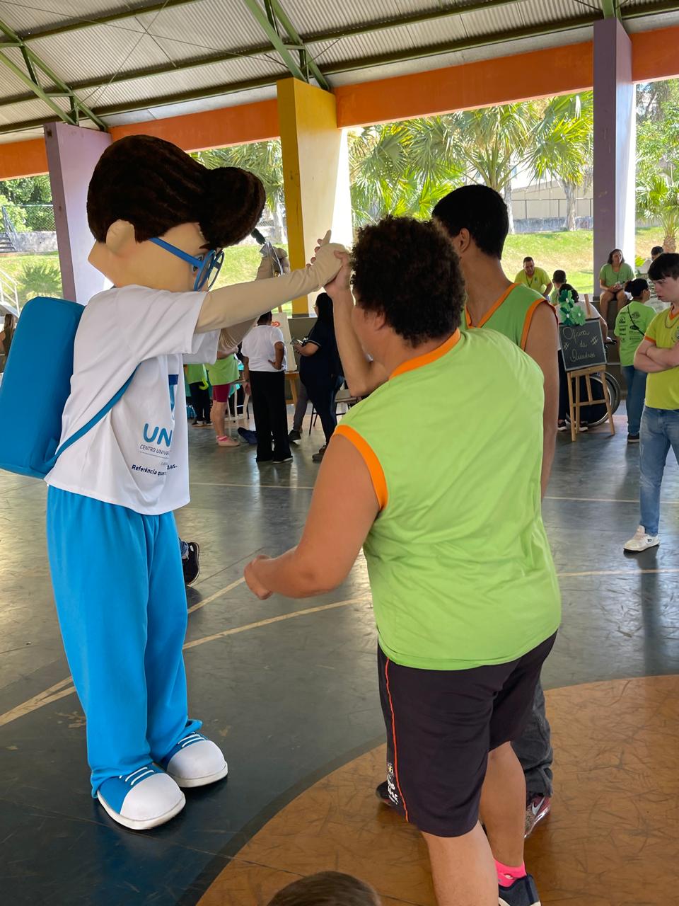 UNIFIPA participa de gincana e oficinas da APAE Catanduva em comemoração ao Setembro Verde