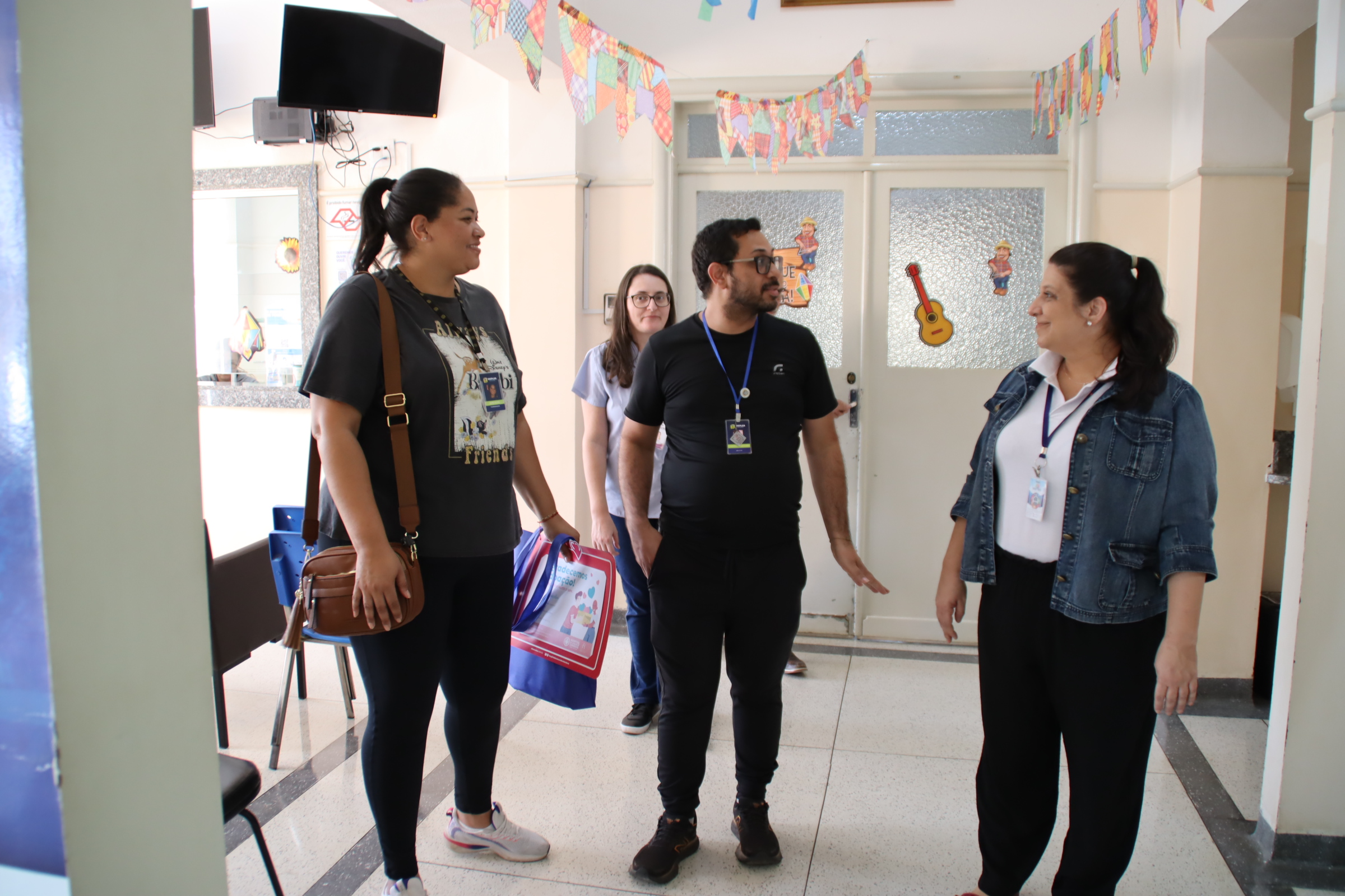 Alunos da Uniplan promovem gincana solidária pró-HCC