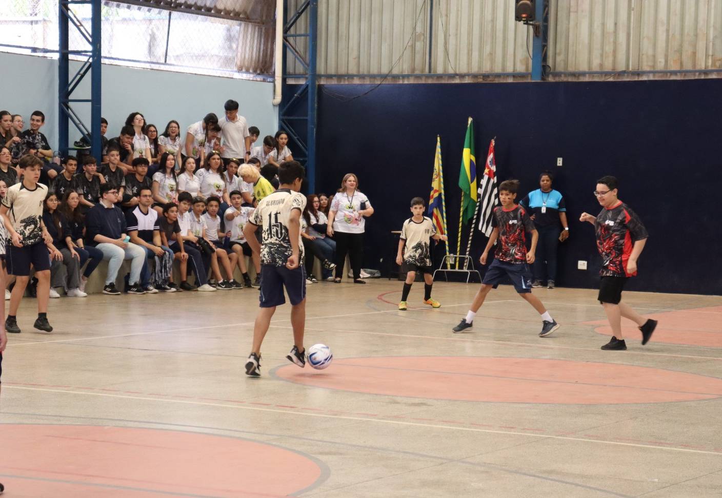 Colégio Catanduva abre Jogos Interclasses 2025