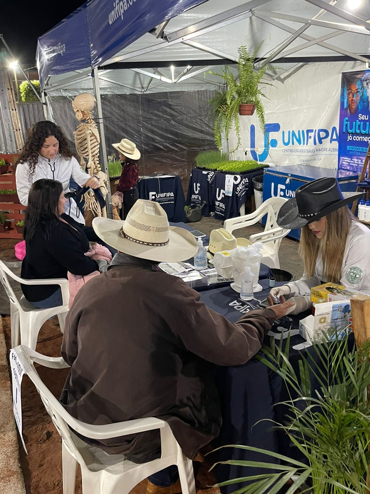 UNIFIPA participa do Rodeio de Palmares Paulista com ações voltadas à saúde, meio ambiente e lazer