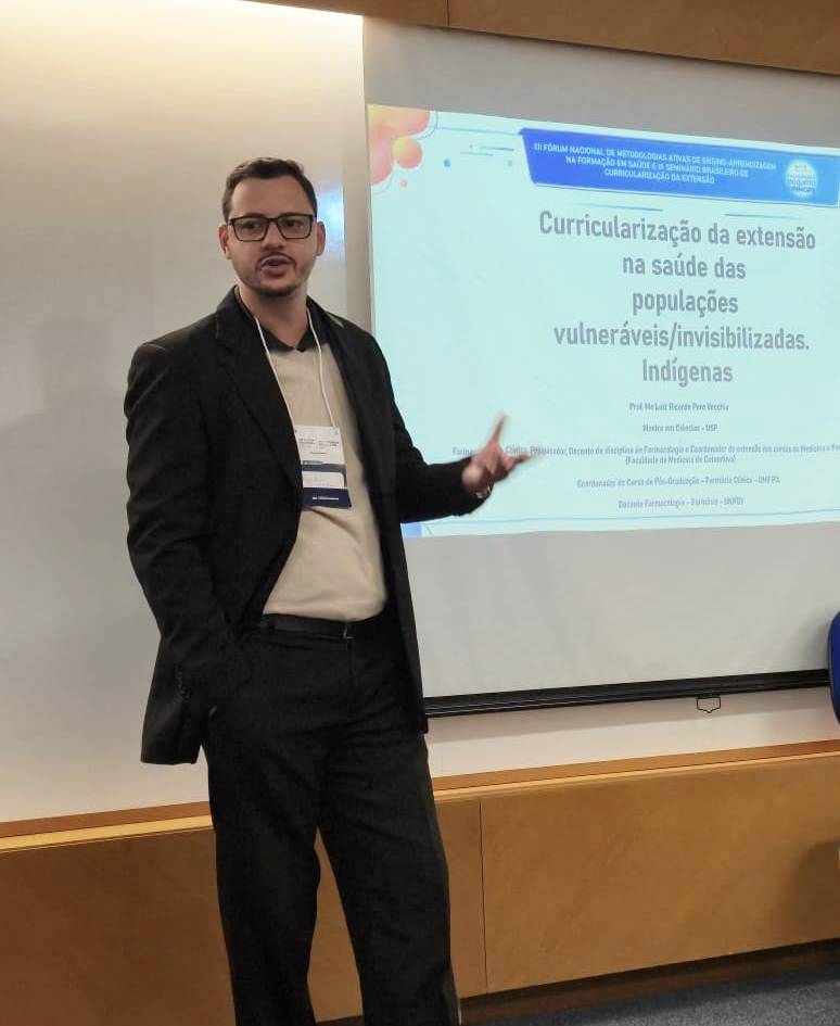 Docente da UNIFIPA participa de fórum nacional sobre metodologias ativas e extensão universitária