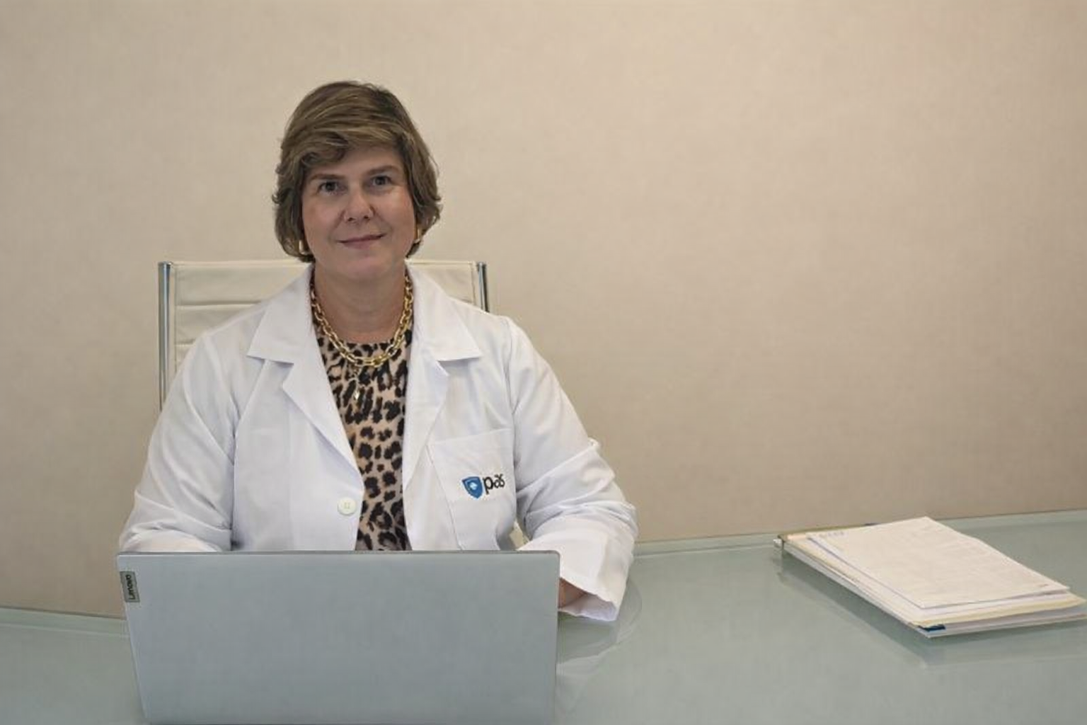 Calor agrava sintomas da menopausa; ginecologista do HPA explica como aliviar