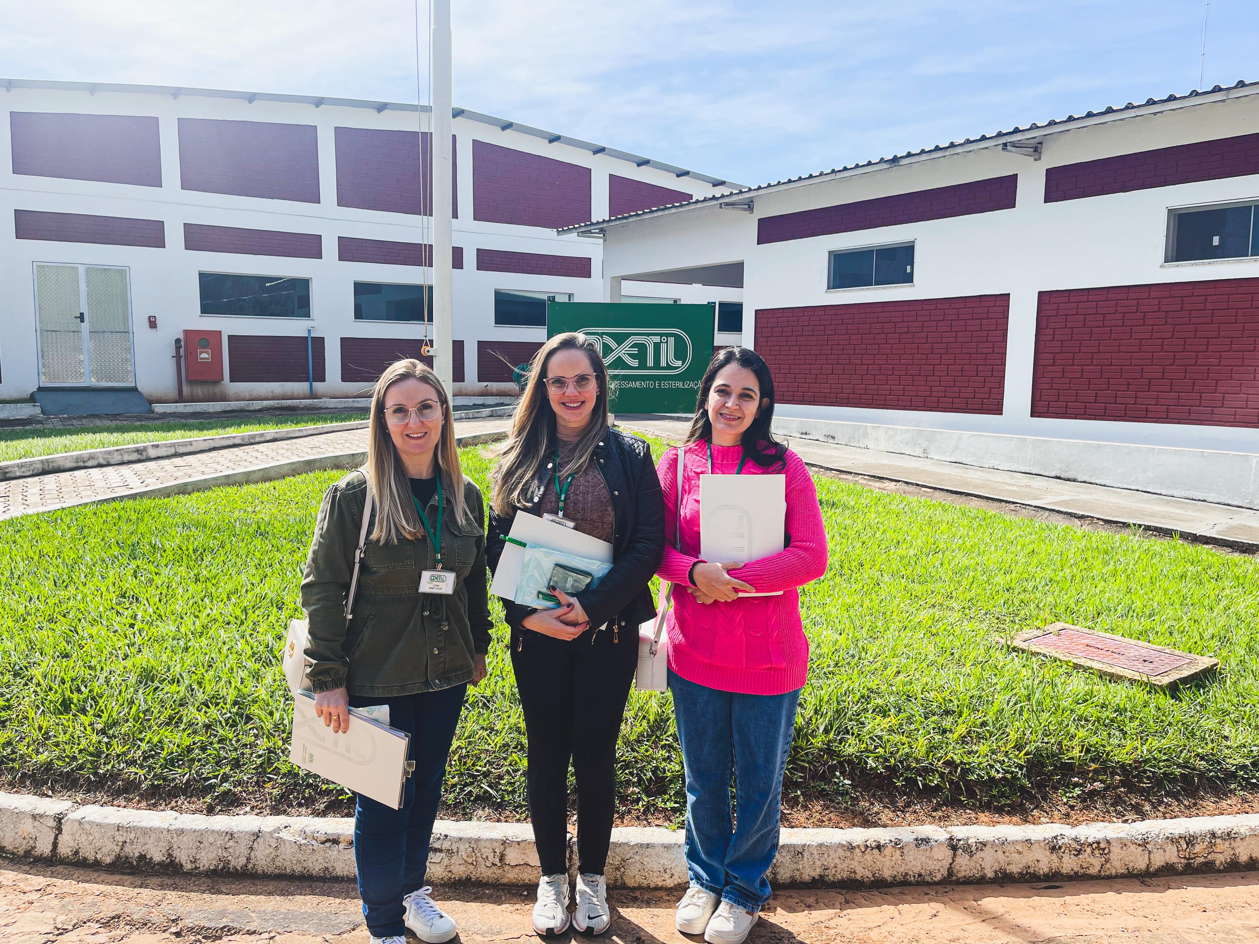 AME Catanduva faz visita técnica à empresa de esterilização
