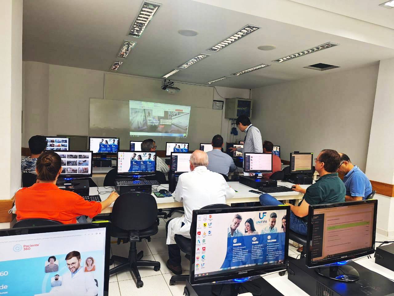 UNIFIPA promove capacitação em Inteligência Artificial para docentes, tutores e coordenadores