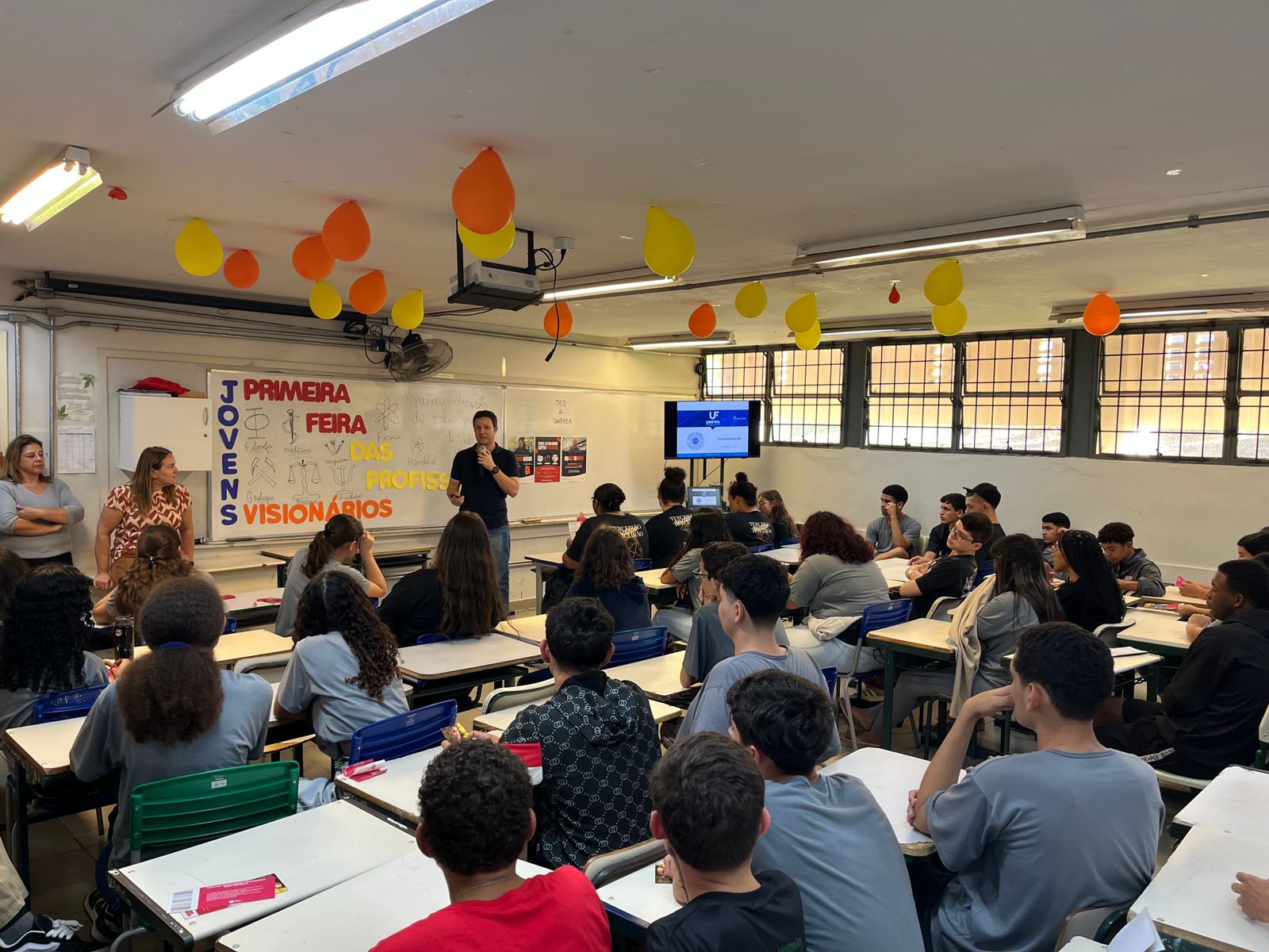 UNIFIPA participa de feiras educacionais em escolas de Catanduva e região