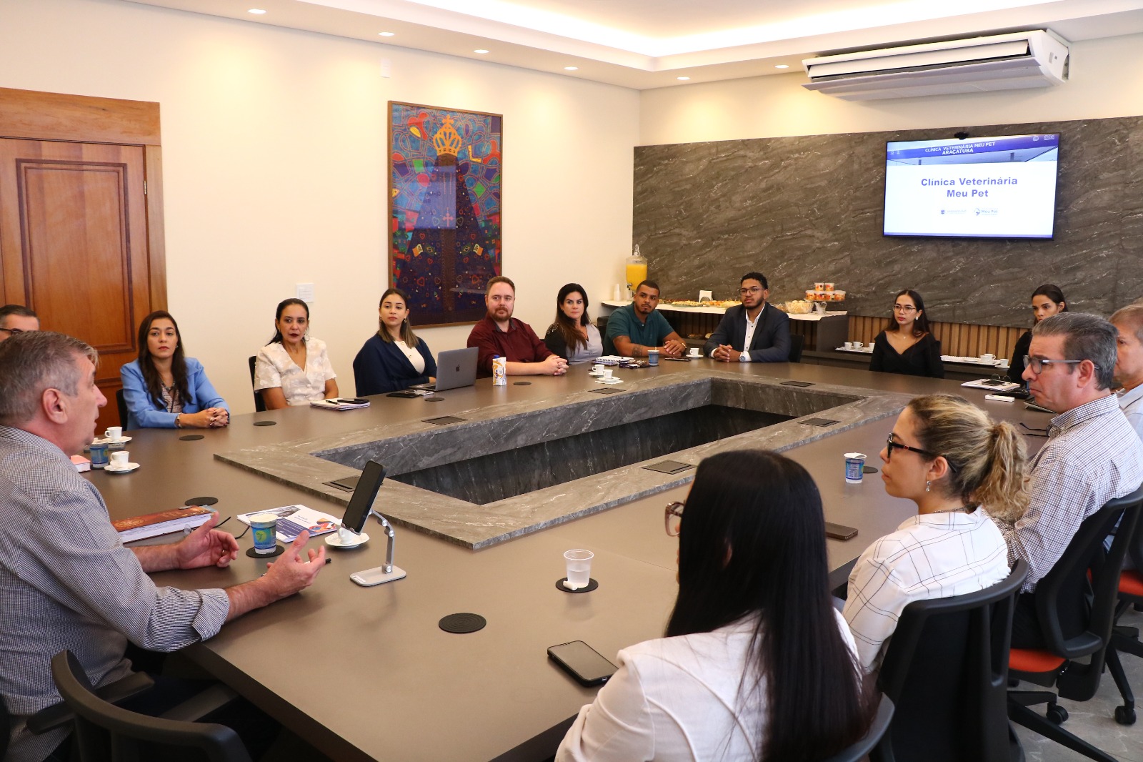 UNIFIPA participa de reunião da Rede de Cooperação 2 do Semesp em Araçatuba