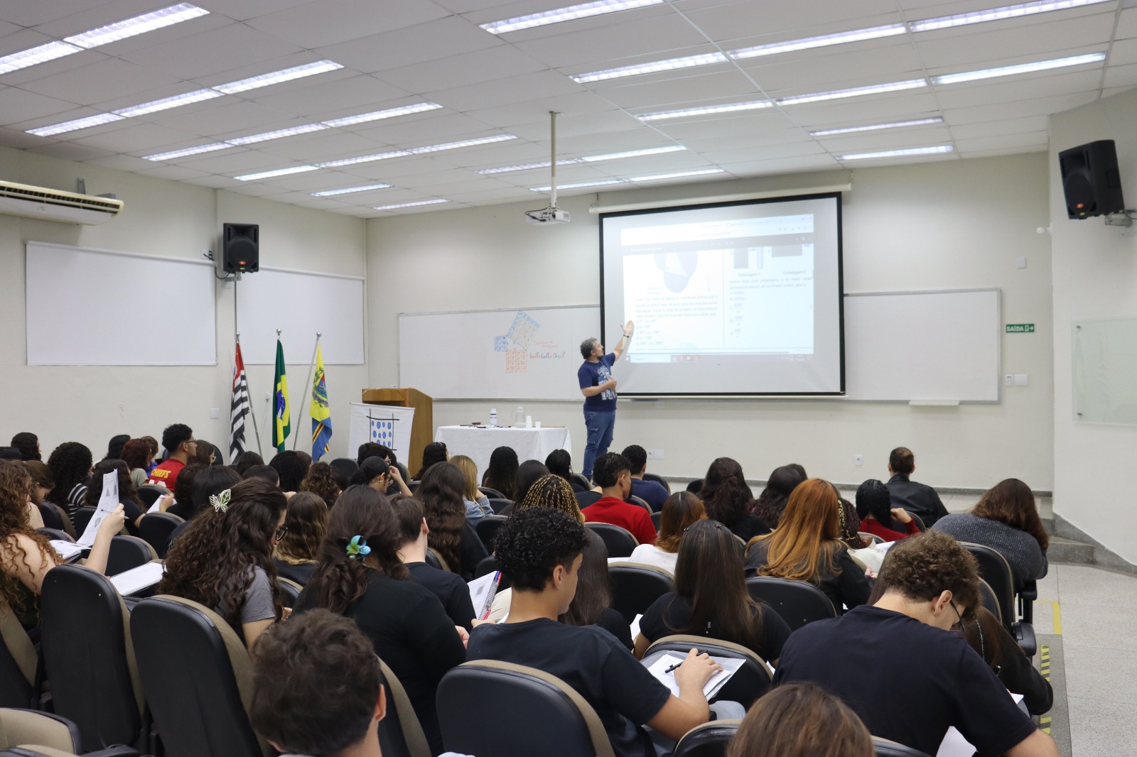 UNIFIPA/FAMECA realiza “Aprova Extra” com especialistas nas provas do ENEM
