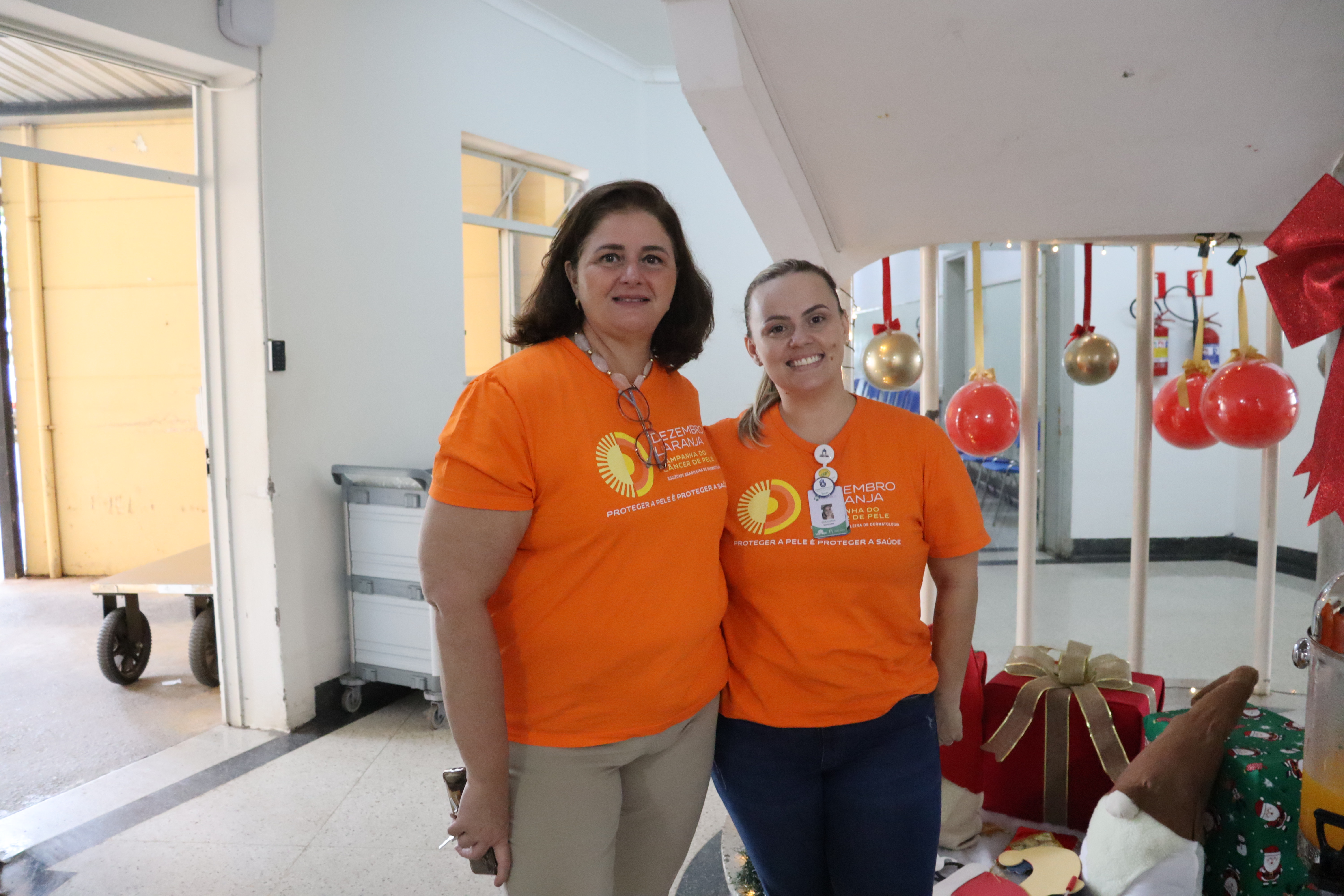 Fundação promove ação do Dezembro Laranja 