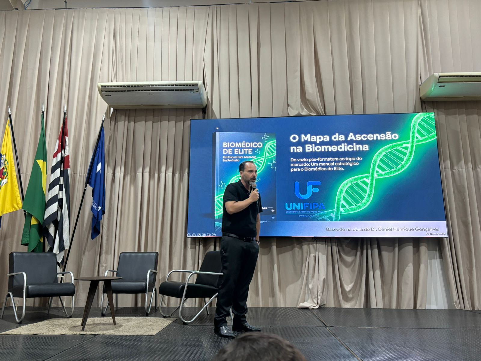 Semana da Biomedicina UNIFIPA reúne especialistas e egressos em programação integrada