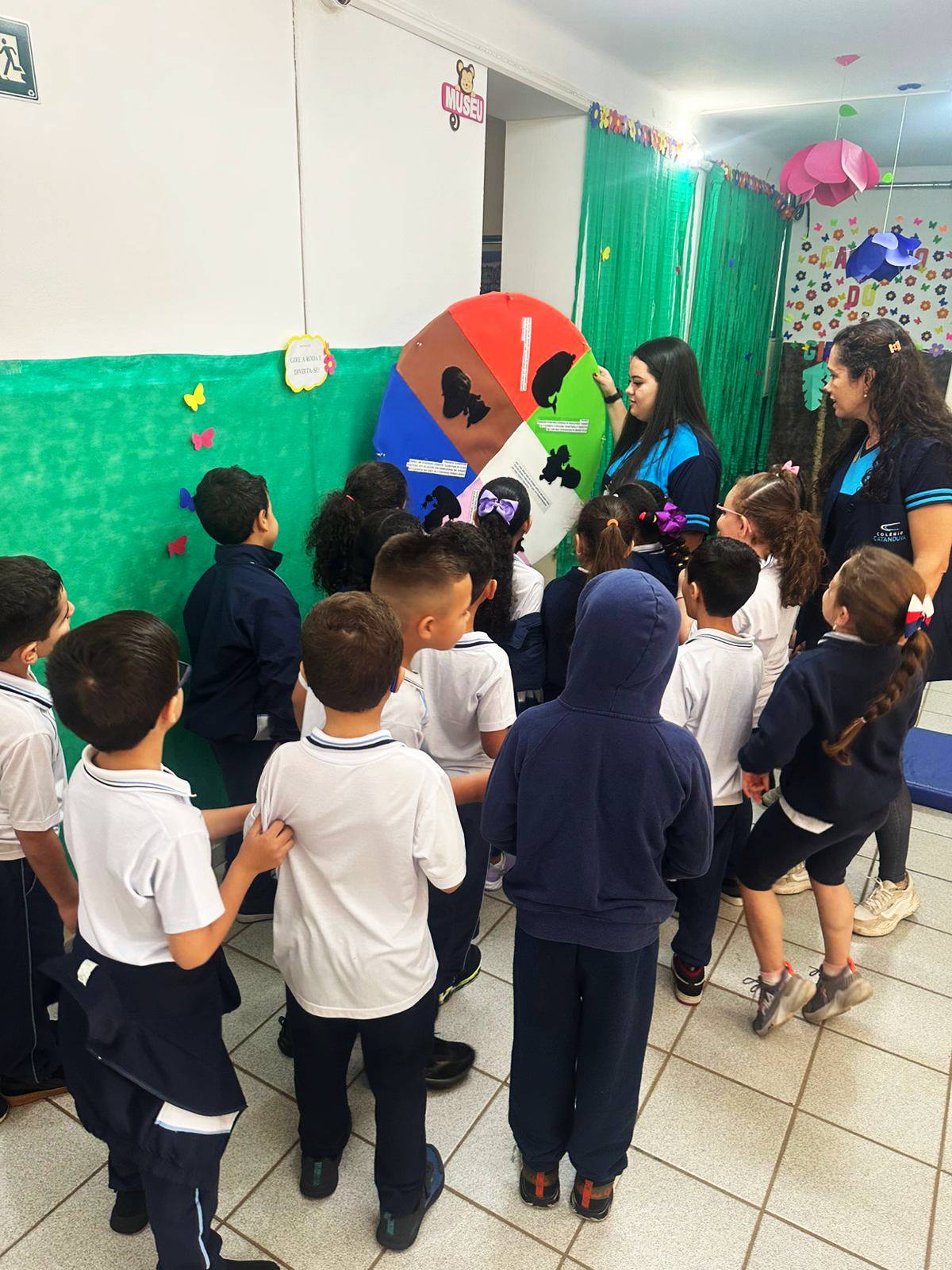 Colégio Catanduva reinaugura biblioteca com novo projeto para incentivo à leitura