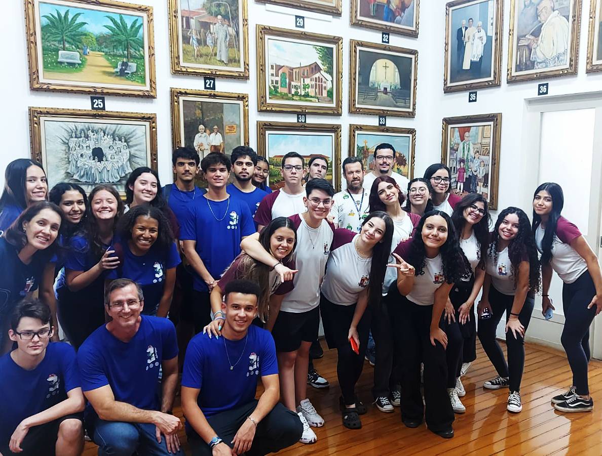 Estudantes de Rio Preto visitam Centro Cultural e Histórico Padre Albino