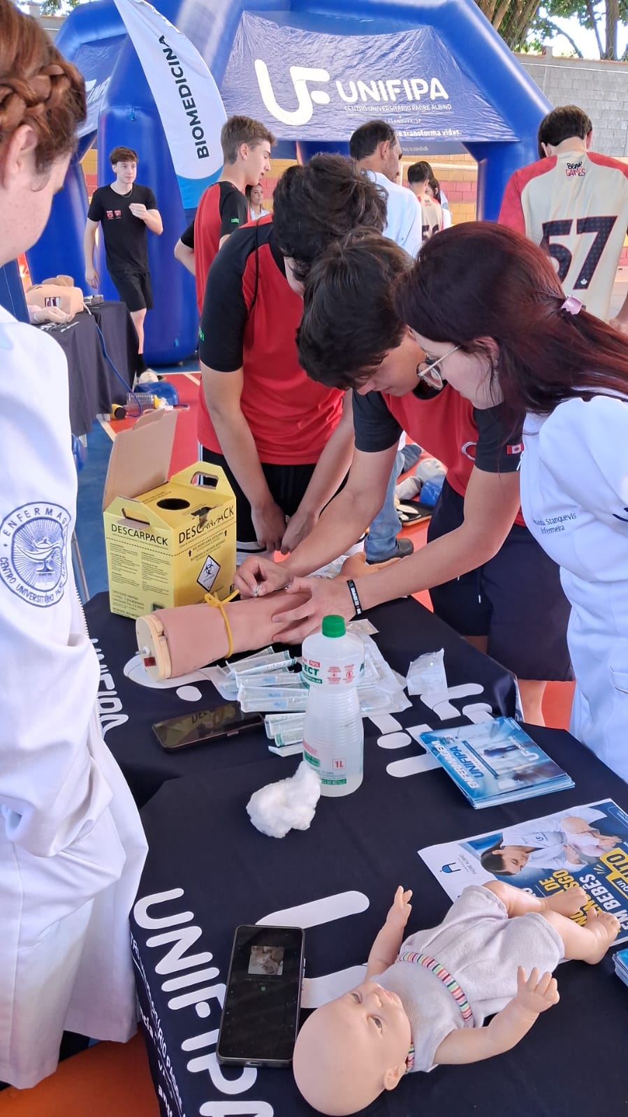 UNIFIPA participa da 2ª College Fair 2026 da Maple Bear em São José do Rio Preto