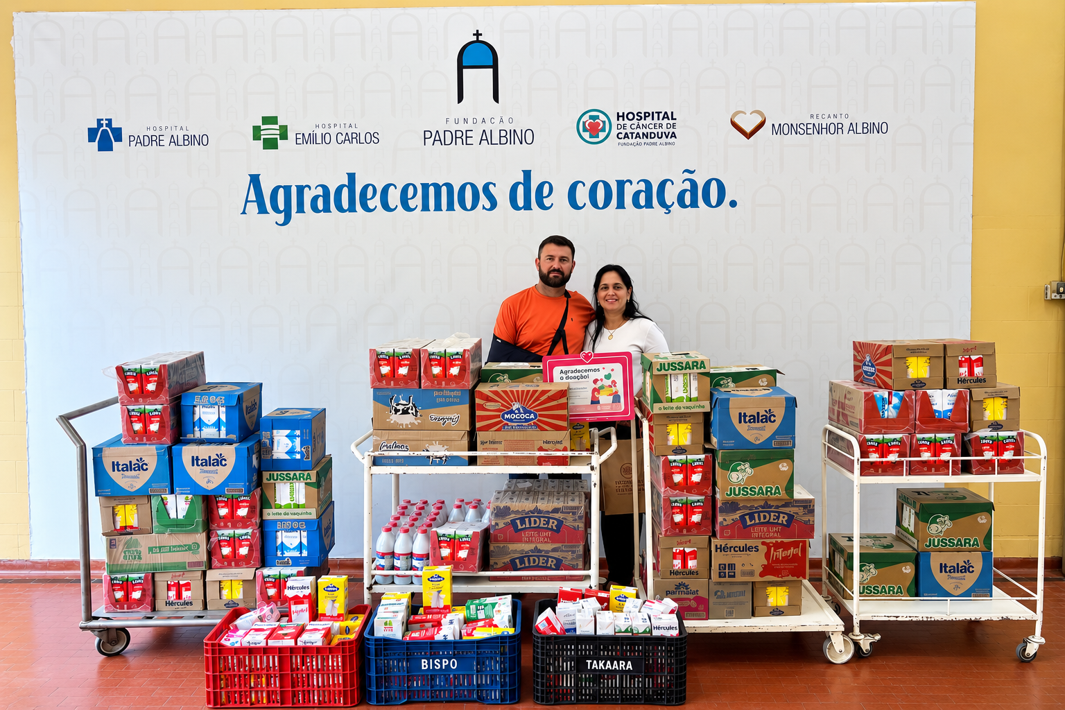 Arraiá dos Amigos arrecada 890 litros de leite para o HCC