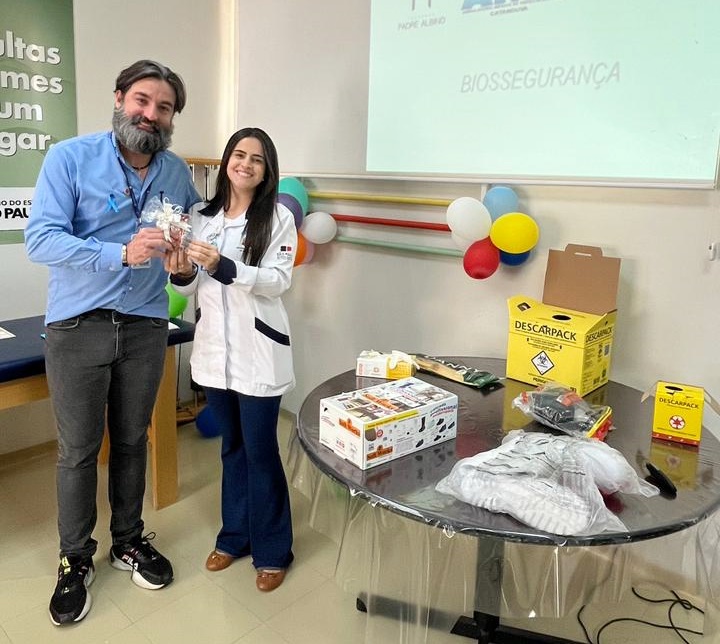 Enfermagem e equipe técnica do AME atualizam protocolos de biossegurança