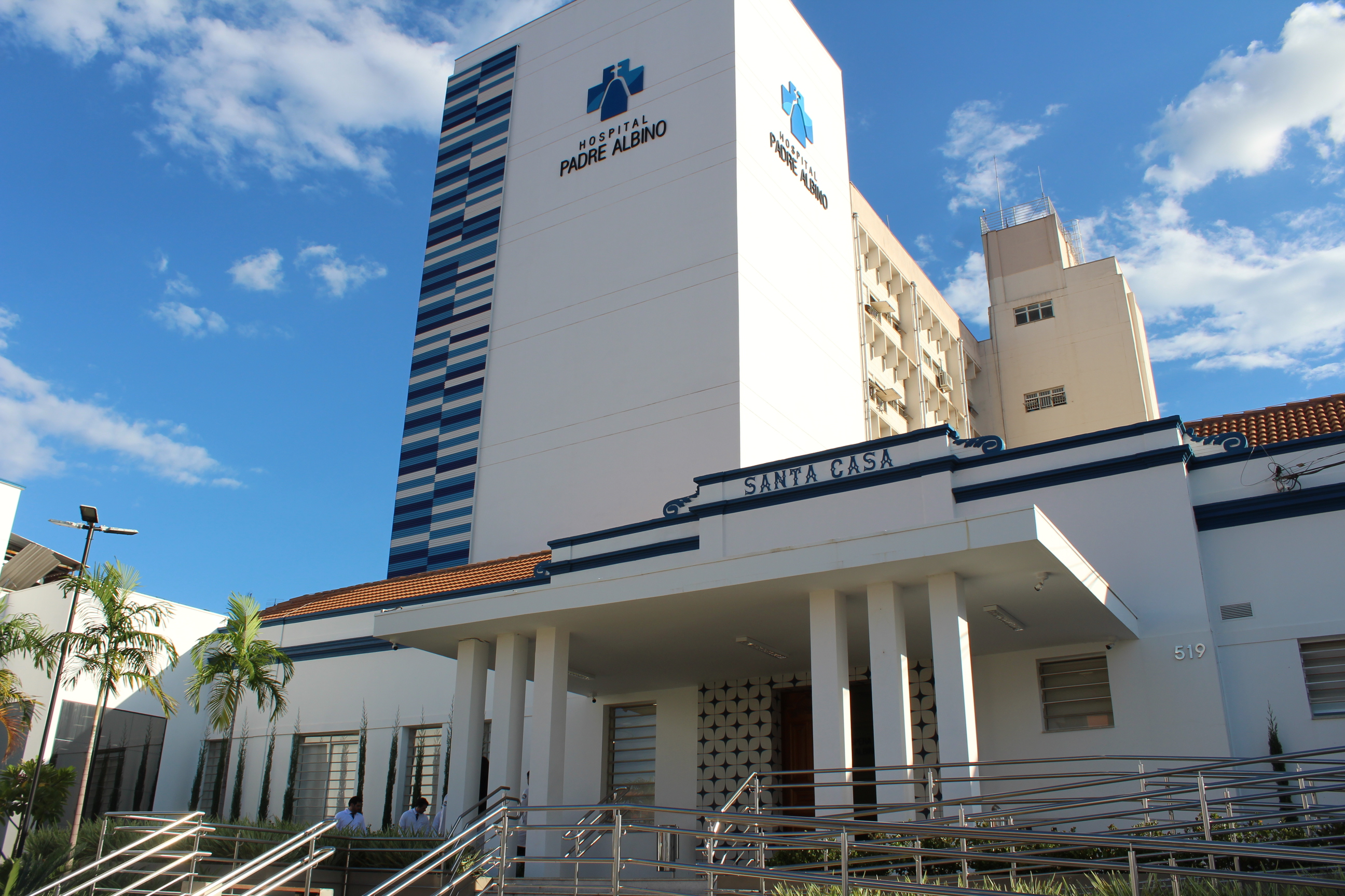 HPA recebe reconhecimento internacional por excelência no cuidado a pacientes críticos