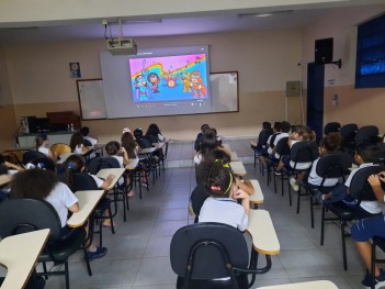 Ensino Fundamental do Colégio Catanduva participa  de ação da Liga da Afetividade