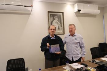 FPA concede título de Reitor Benemérito a Dr. Nelson Jimenes