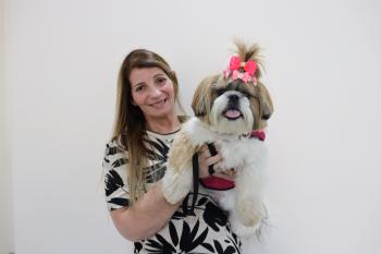 Hospital Emílio Carlos recebe visita especial da cachorrinha Pérola 
