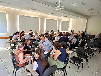 Colaboradores da FPA participam de curso sobre comunicação e oratória