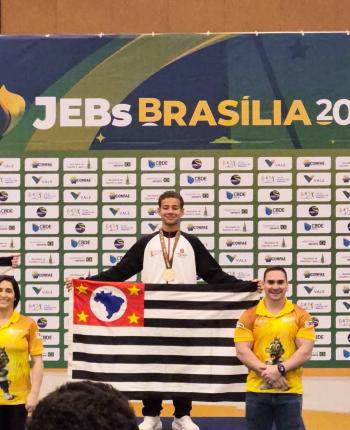 Aluno do Colégio Catanduva conquista dois ouros nos Jogos Escolares Brasileiros 2026