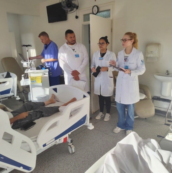 Enfermagem da Unifipa aborda a prevenção de quedas com pacientes no HEC