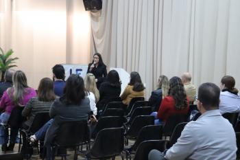 Proavaliar UNIFIPA promove palestras e seminários sobre gestão educacional e autoavaliação institucional